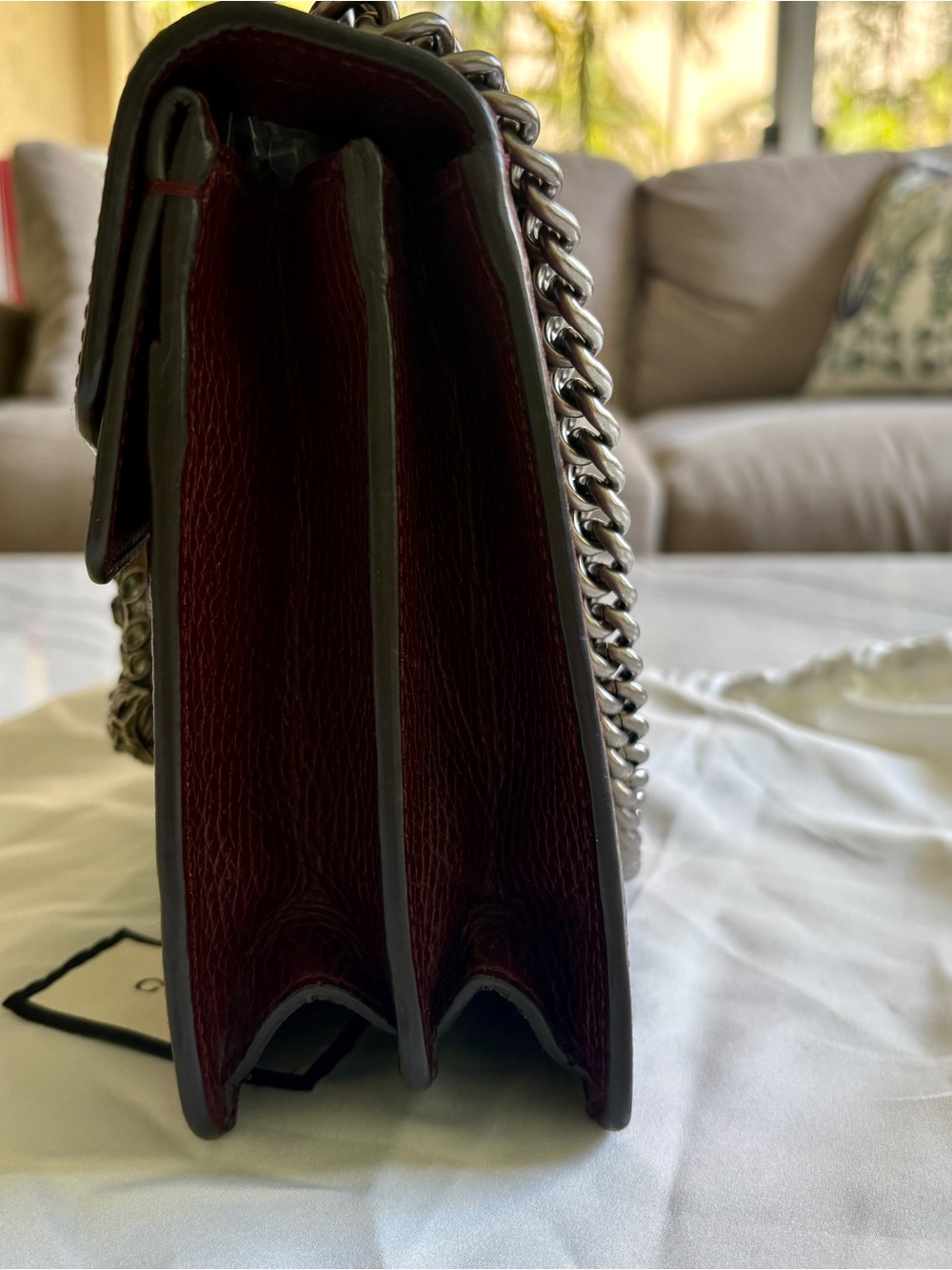 Gucci Dionysus Medium Rare Burgundy Leather Shoulder Bag - Picture 4 of 13